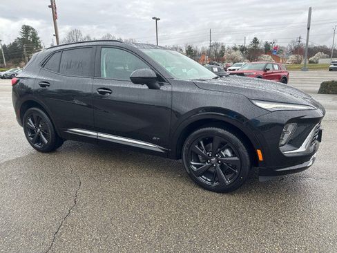 New 2025 Buick Envision Sport Touring image 11