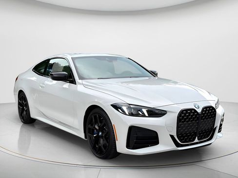 New 2027 BMW 430i Coupe w/ M Sport Package RWD image 3