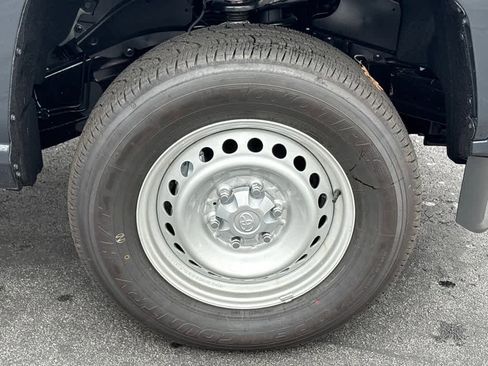 Used 2025 Toyota Tacoma SR w/ Towing Package image 32