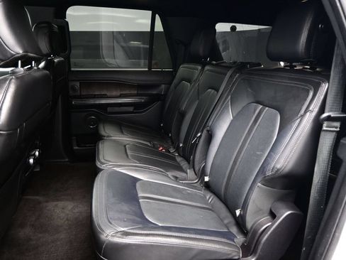 Used 2020 Ford Expedition Max Limited RWD image 28