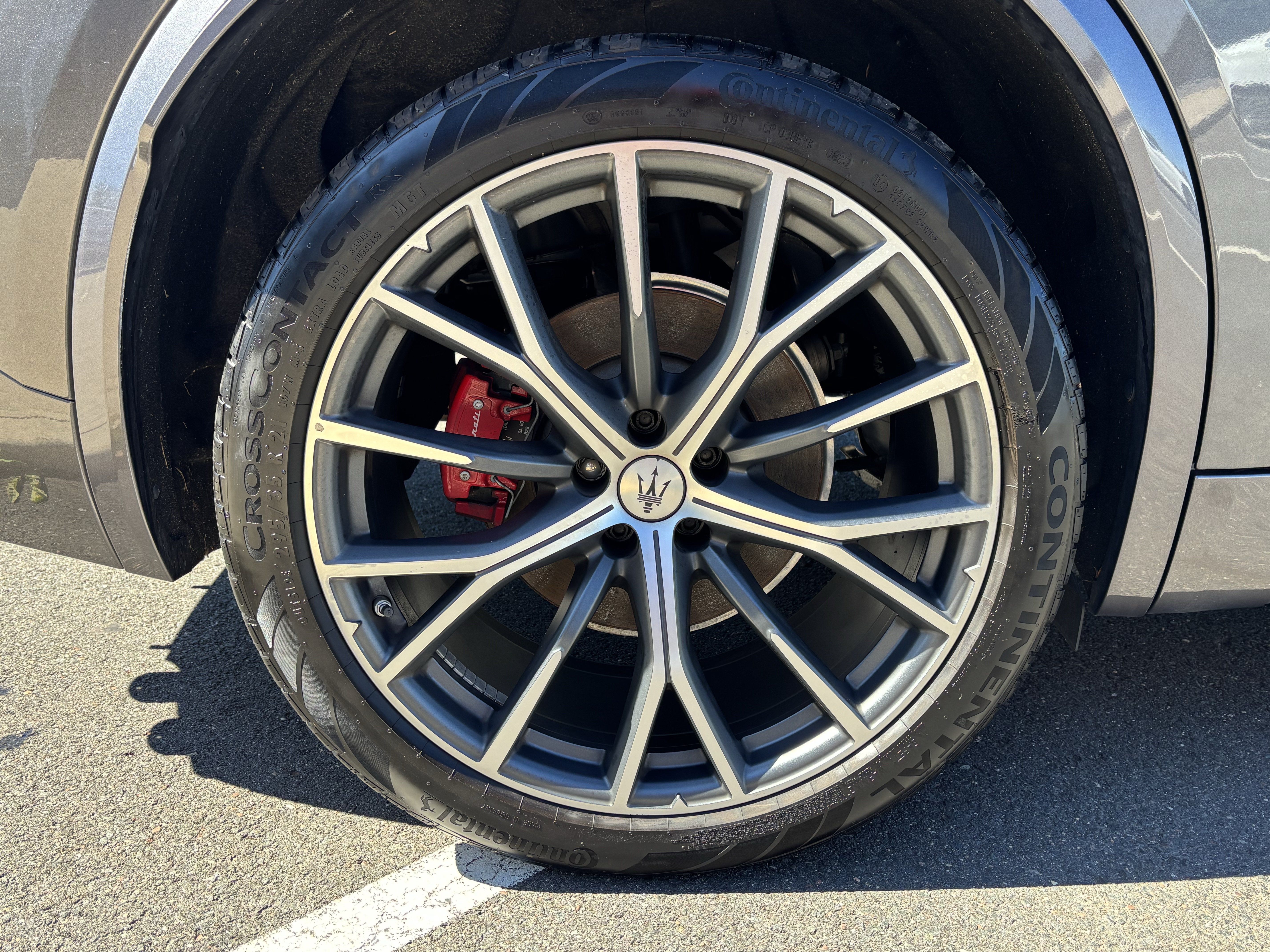 Used 2023 Maserati Grecale Folgore AWD/4WD image 19