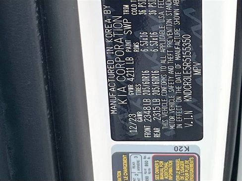 Certified 2024 Kia Niro EX image 30