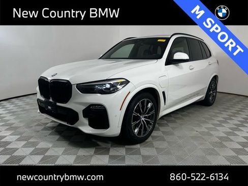 Used 2021 BMW X5 xDrive45e w/ M Sport Package image 2