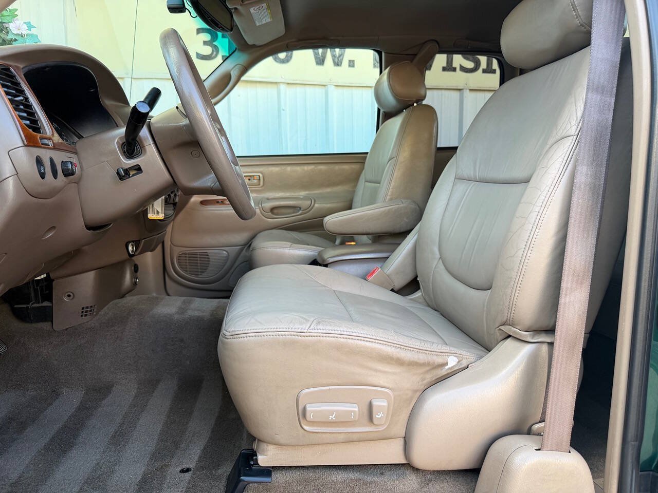 Used 2000 Toyota Tundra Limited RWD image 11