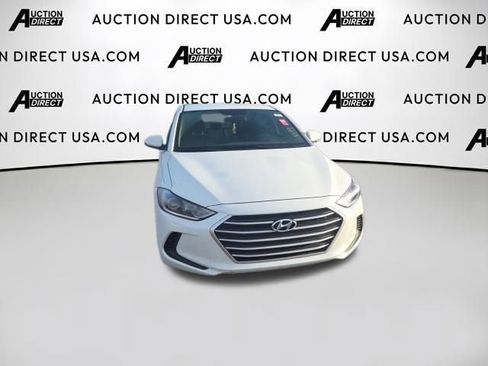 Used 2018 Hyundai Elantra SE w/ SE Connectivity Package 04 image 5