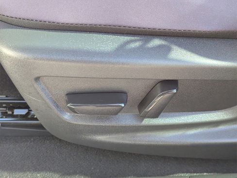 New 2026 Nissan Leaf SV+ image 13