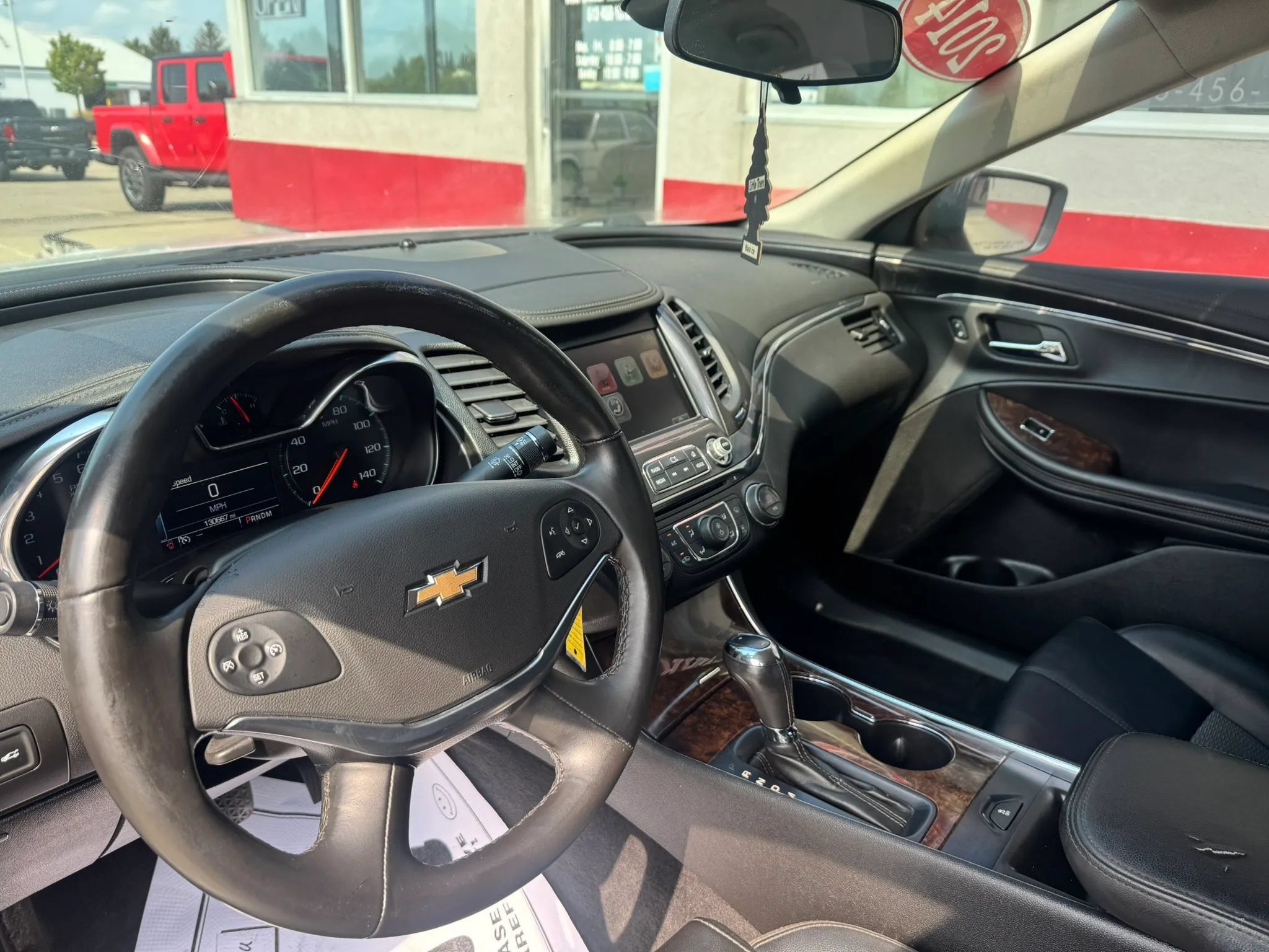 Used 2014 Chevrolet Impala LT FWD image 9
