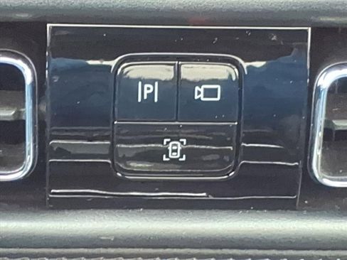 Certified 2022 Lincoln Nautilus Reserve image 21