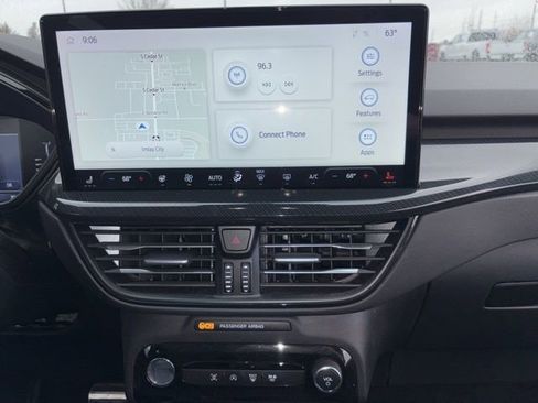 Certified 2024 Ford Escape ST-Line w/ Tech Pack #1 AWD/4WD image 9