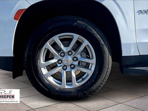 Used 2024 Chevrolet Tahoe LT image 9