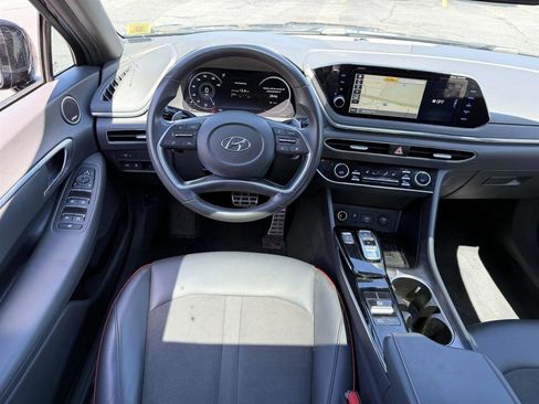 Used 2020 Hyundai Sonata SEL Plus w/ Tech Package FWD image 12
