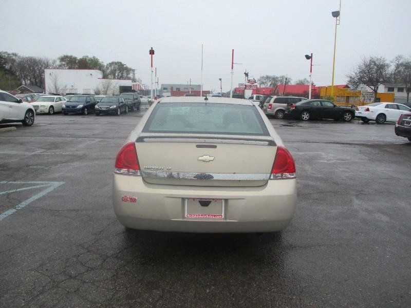 Used 2008 Chevrolet Impala LT w/ Luxury Edition Package FWD image 5
