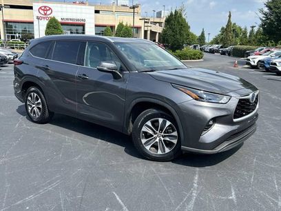 Used 2022 Toyota Highlander XLE