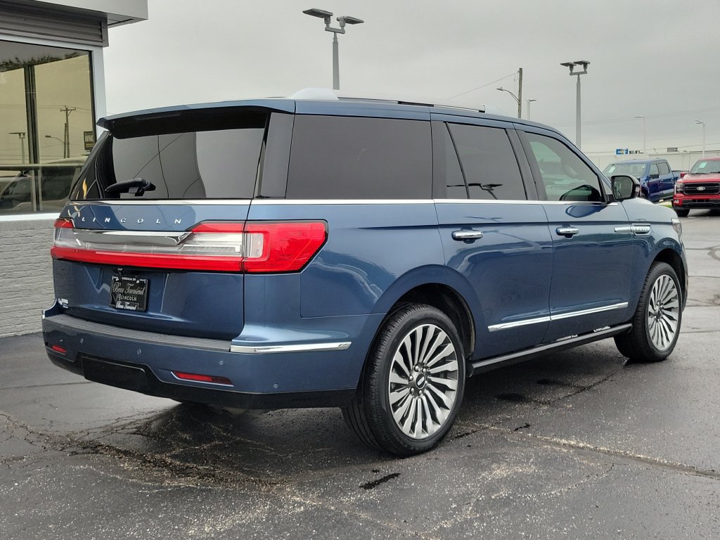 Certified 2019 Lincoln Navigator Reserve AWD/4WD image 4