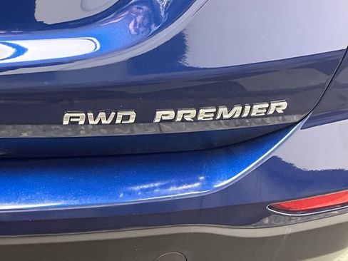 Certified 2022 Chevrolet Equinox Premier w/ LPO, Floor Liner Package image 32