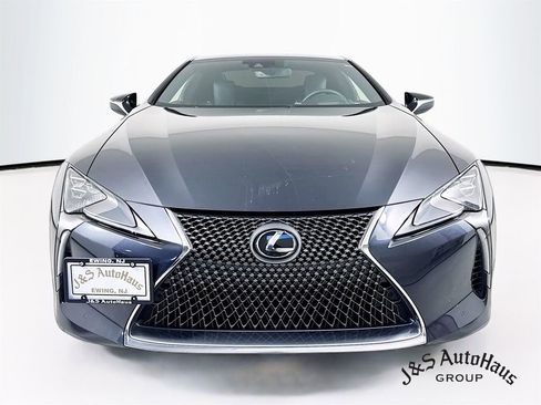 Used 2018 Lexus LC 500 Coupe image 2