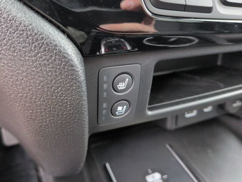 Used 2025 Honda Passport Black Edition image 19