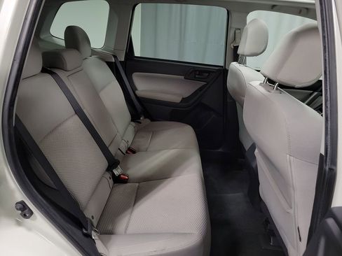 Used 2018 Subaru Forester 2.5i Premium w/ All-Weather Package image 26