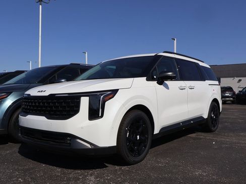 New 2026 Kia Carnival SX Prestige FWD image 3
