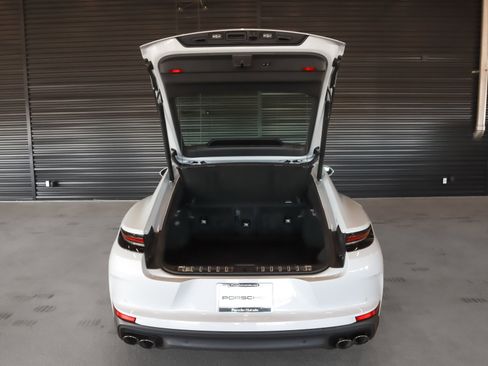 Used 2025 Porsche Panamera 4 image 26