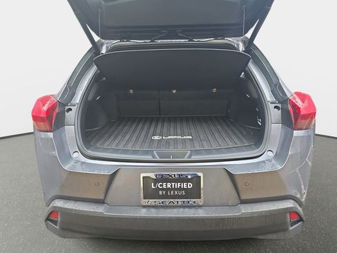 Used 2020 Lexus UX 250h w/ Premium Package image 12