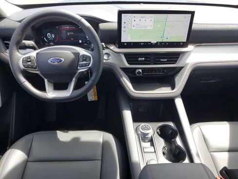 New 2026 Ford Explorer Active AWD/4WD image 26