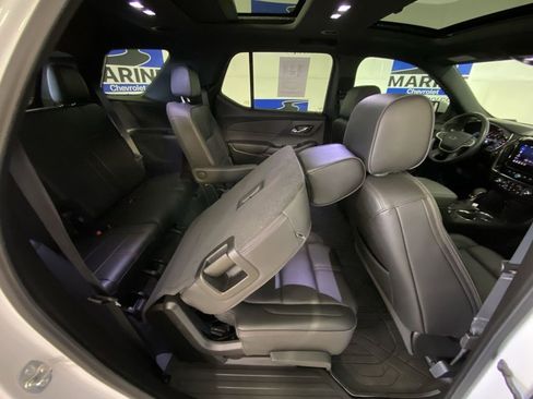 Used 2023 Chevrolet Traverse RS AWD/4WD image 34