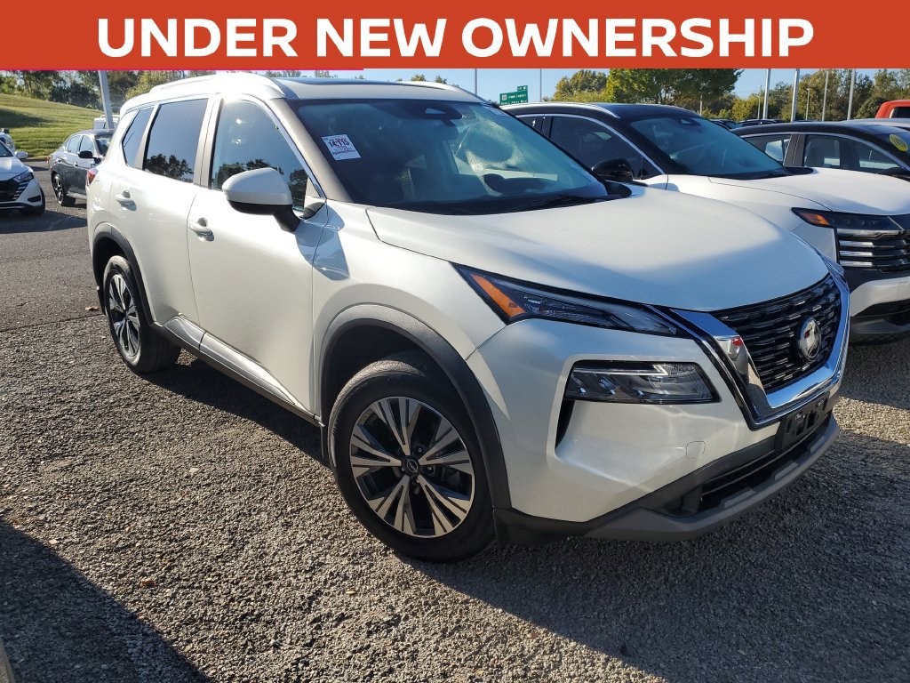 Certified 2023 Nissan Rogue SV w/ SV Premium B Package AWD/4WD image 1