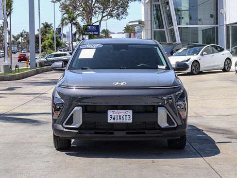 Used 2026 Hyundai Kona SE FWD image 2