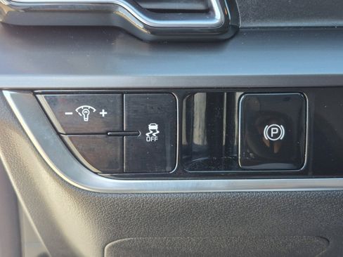 Used 2023 Kia Sportage EX image 33