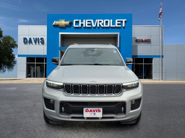 Used 2021 Jeep Grand Cherokee L Overland w/ Luxury Tech Group IV AWD/4WD image 8
