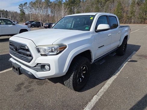 Used 2016 Toyota Tacoma SR5 image 7