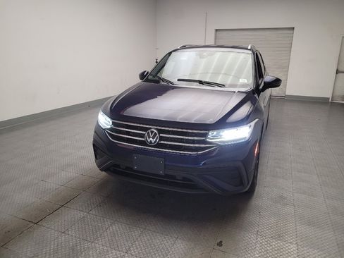 Used 2022 Volkswagen Tiguan SE FWD image 15