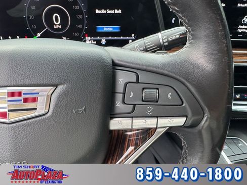 Used 2021 Cadillac Escalade ESV Premium Luxury AWD/4WD image 22