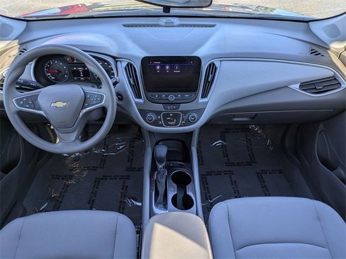 Used 2022 Chevrolet Malibu LS image 14