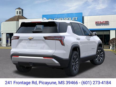 New 2026 Chevrolet Equinox LT image 4