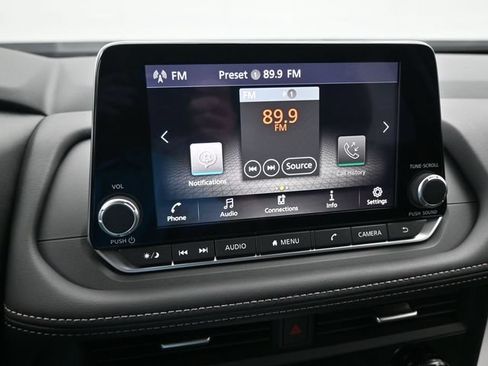 Used 2026 Nissan Rogue SV AWD/4WD image 13