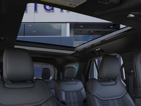 New 2026 Ford Explorer ST-Line w/ ST-Line Street Pack image 22