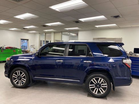 Used 2016 Toyota 4Runner Limited image 2