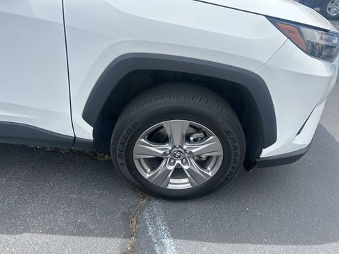 Used 2025 Toyota RAV4 XLE w/ Convenience Package image 12