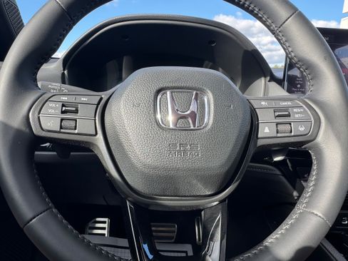 Used 2025 Honda Accord Sport image 19