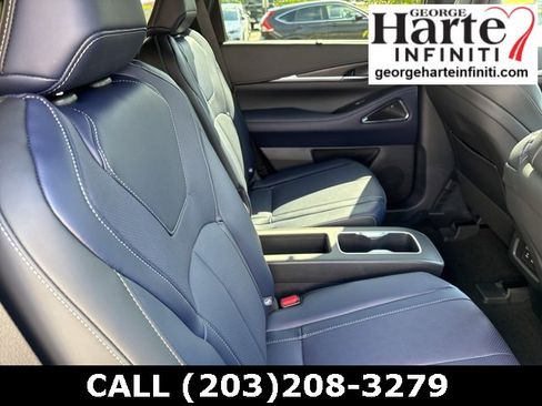 New 2026 INFINITI QX60 Sport w/ Dark Cargo Package image 14