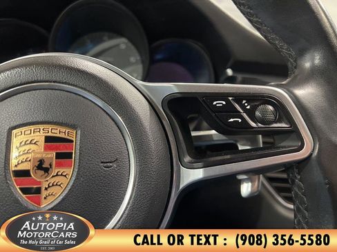 Used 2018 Porsche Macan S AWD/4WD image 25