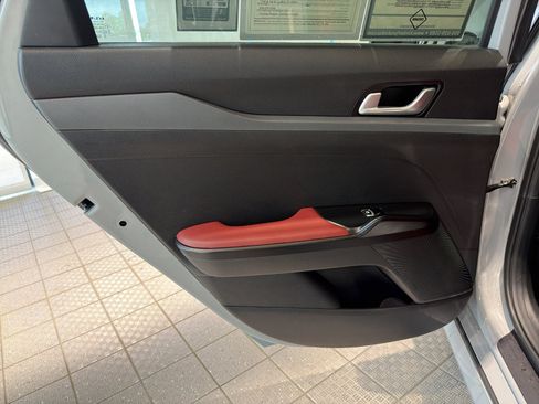 Used 2024 Kia K5 GT-Line image 19