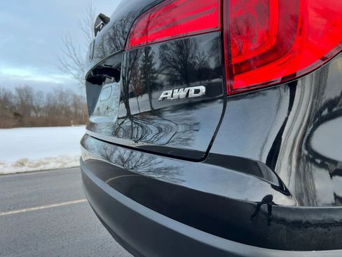 Used 2017 Honda Pilot EX-L image 9