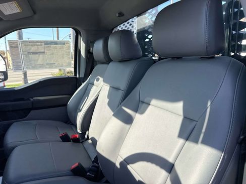 Used 2023 Ford F550 4x4 Regular Cab Super Duty image 19