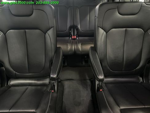Used 2023 Jeep Grand Cherokee L Limited AWD/4WD image 30