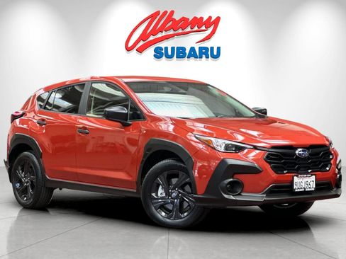 Used 2025 Subaru Crosstrek 2.0i AWD/4WD image 2