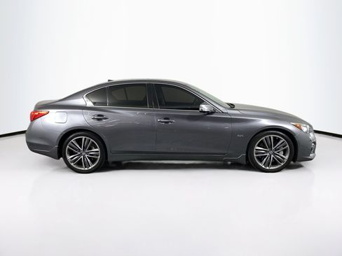 Used 2017 INFINITI Q50 Sport image 10