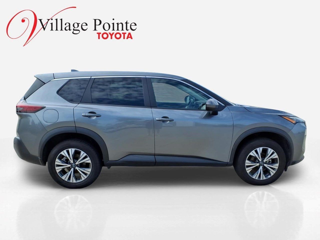 Used 2023 Nissan Rogue SV AWD/4WD image 4